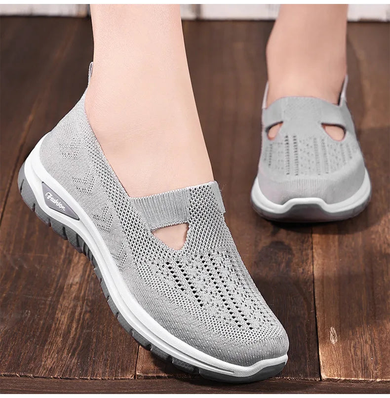 2025 New Mesh Women Vulcanized Shoes High Quality Women Sneakers Slip On Flats Shoes Women Loafers Plus Size 42 Walking Flat