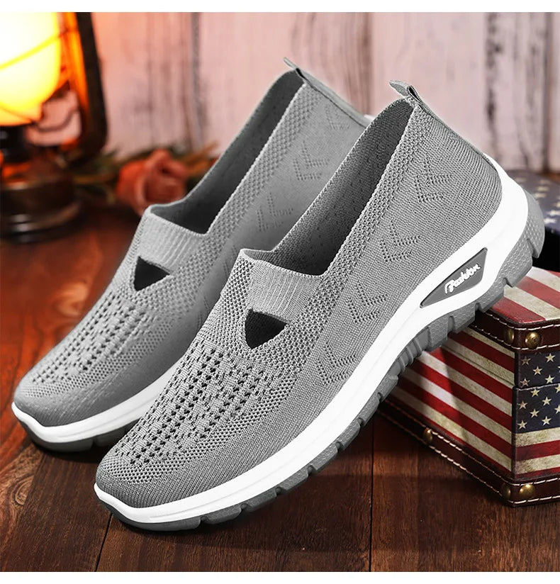 2025 New Mesh Women Vulcanized Shoes High Quality Women Sneakers Slip On Flats Shoes Women Loafers Plus Size 42 Walking Flat