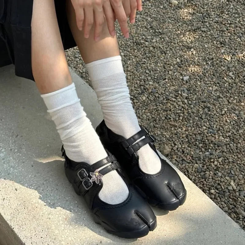 Tabi Shoes New Fashion Belt Buckle Split Toe Shoes Sneakers Ladies Leather Flat Shoes Mary Jane Casual  For Women