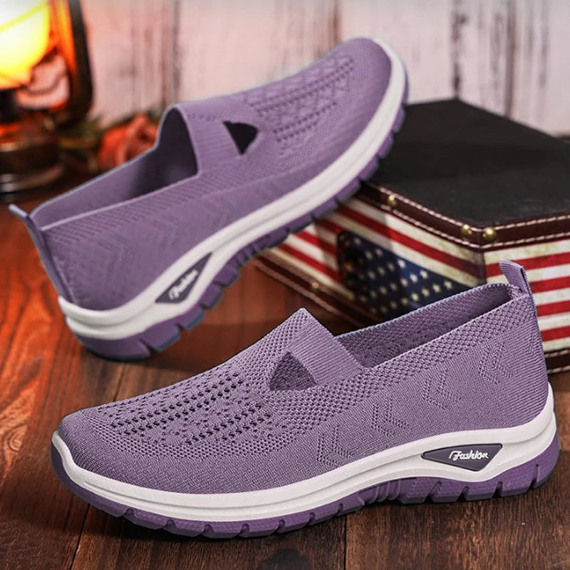 2025 New Mesh Women Vulcanized Shoes High Quality Women Sneakers Slip On Flats Shoes Women Loafers Plus Size 42 Walking Flat