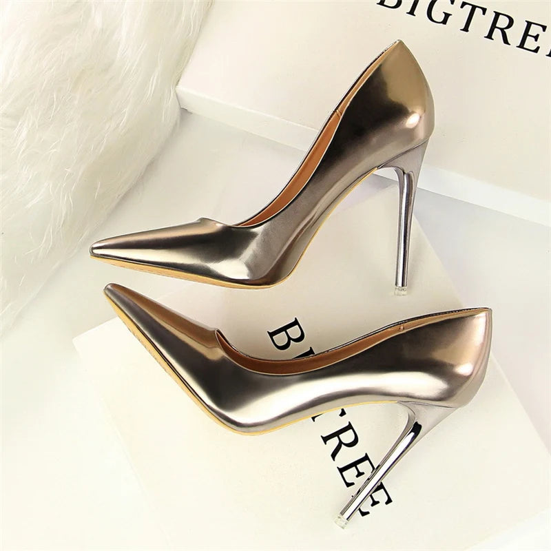 Women Patent Leather Pumps 7.5cm 10.5cm High Heels Lady Stiletto Low Heels Wedding Bridal Mteallic Silver Gold Sparkly Shoes