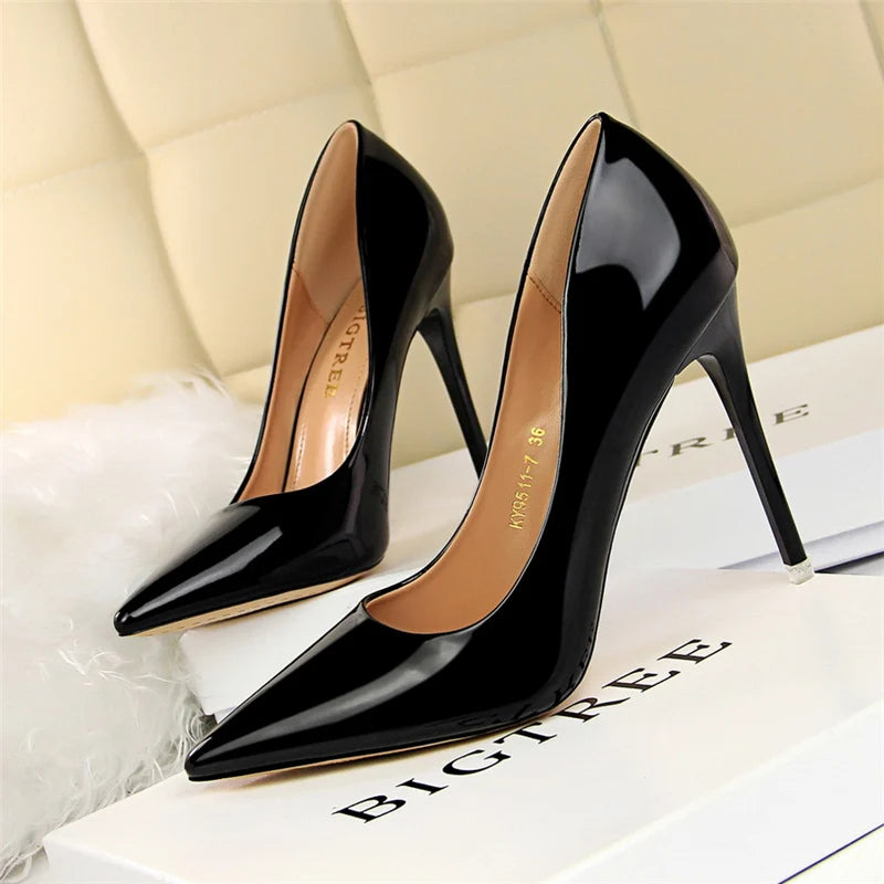 Women Patent Leather Pumps 7.5cm 10.5cm High Heels Lady Stiletto Low Heels Wedding Bridal Mteallic Silver Gold Sparkly Shoes